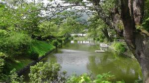 吉香神社の堀の写真