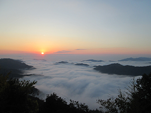 雲海の多島美