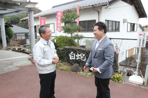 名越さんと恩師の松村さん