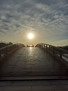 霜降の錦帯橋