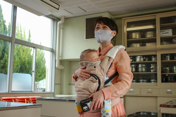 調理室の日高さんの写真3