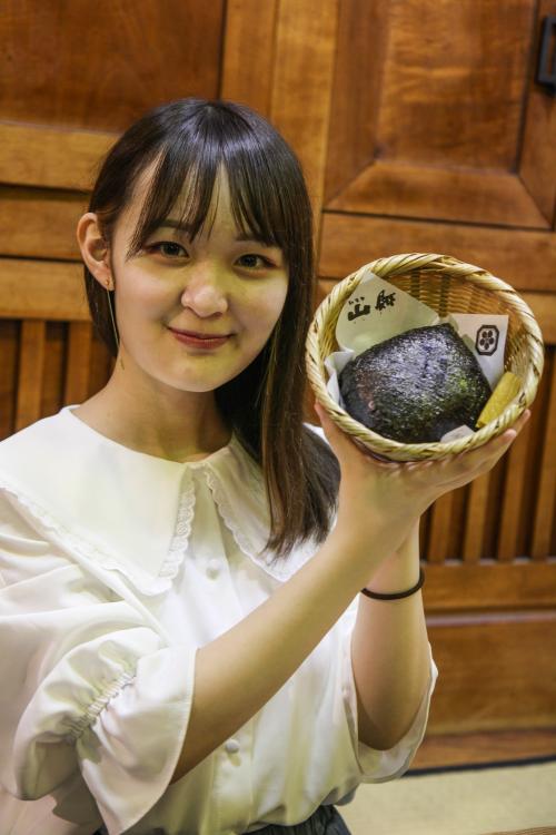 山賊むすびとなみやんさん