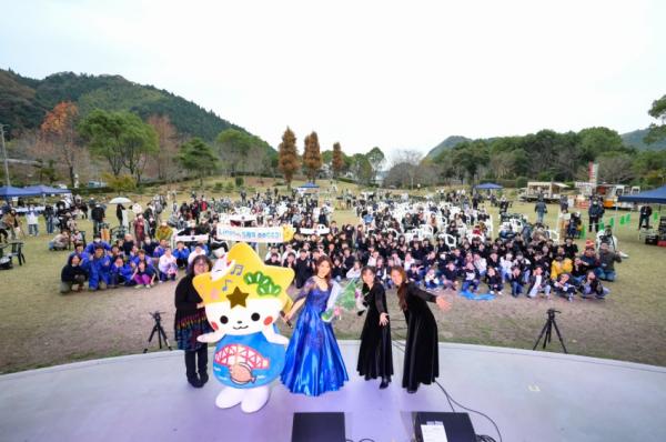 コンサートでの集合写真