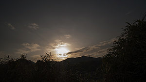 夕日over岩国山脈
