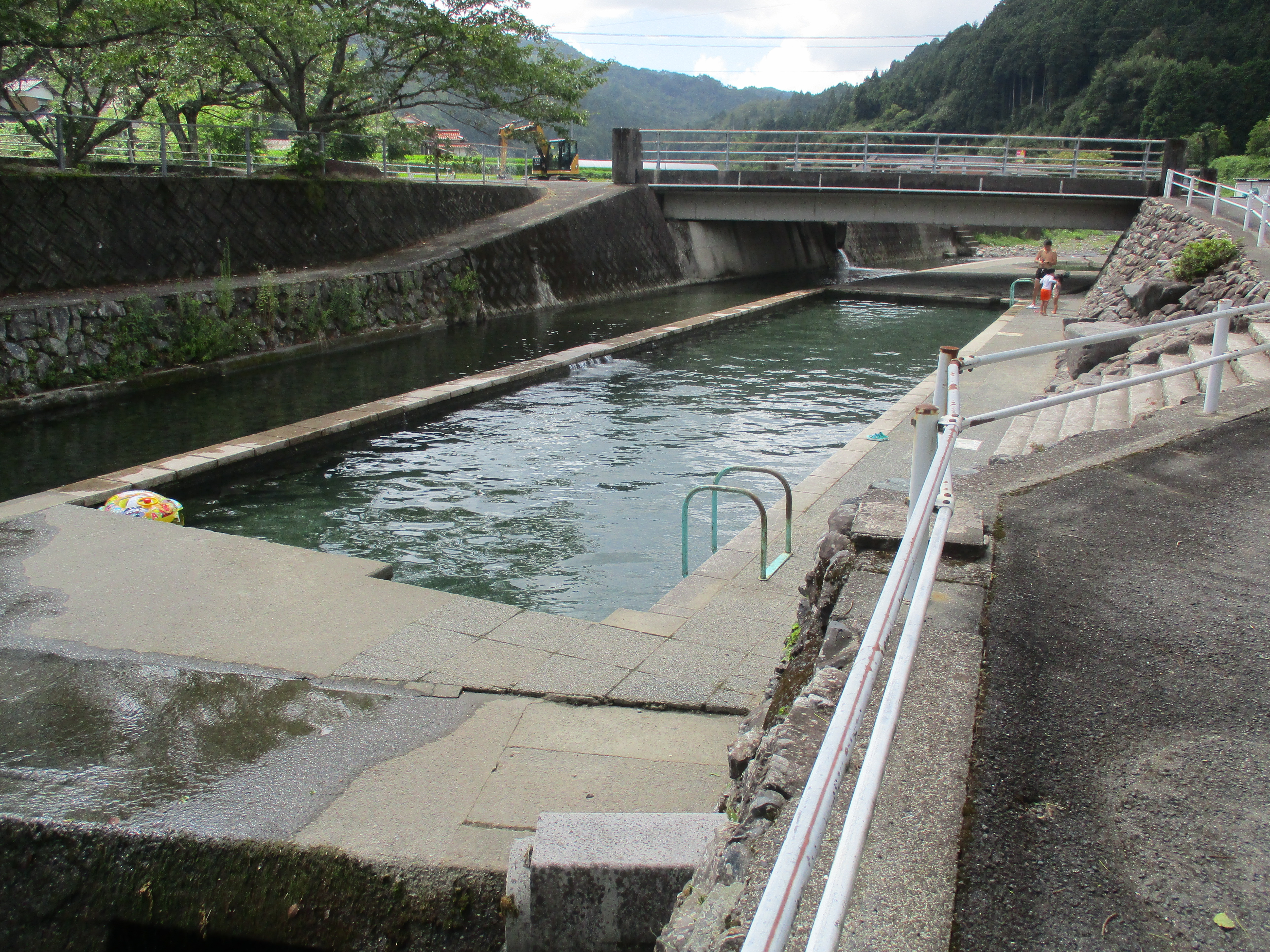 河川プール一般