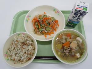 2022年11月8日給食写真