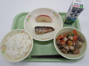 2022年11月9日給食写真