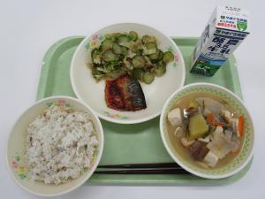 2022年11月25日給食写真