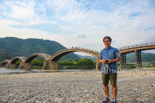 錦帯橋と増冨さんの写真