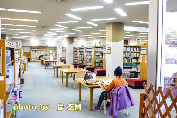図書館内の写真4
