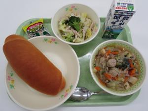 2023年3月8日給食写真