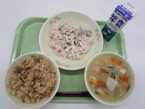2023年12月12日給食写真