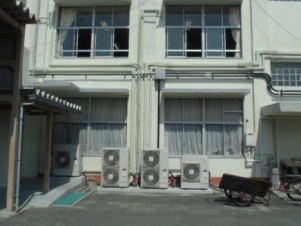 室外機