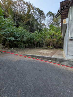 私道側（倉庫広場）