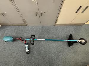 草刈機