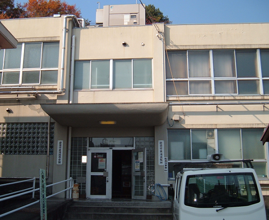 岩国市中央公民館装港地区外観