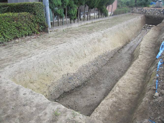 堀状遺構　1