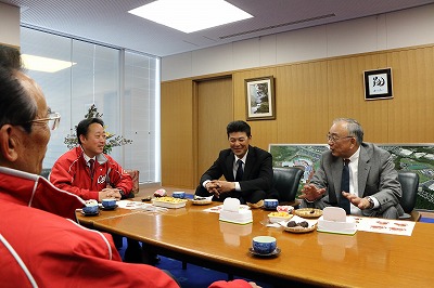 e5afbee8ab871 広島東洋カープ松田オーナー・緒方監督