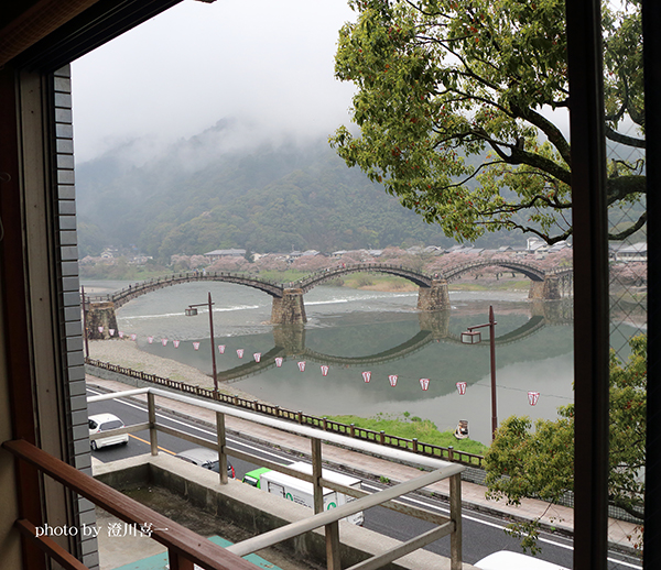 岩国観光ホテルから望む錦帯橋